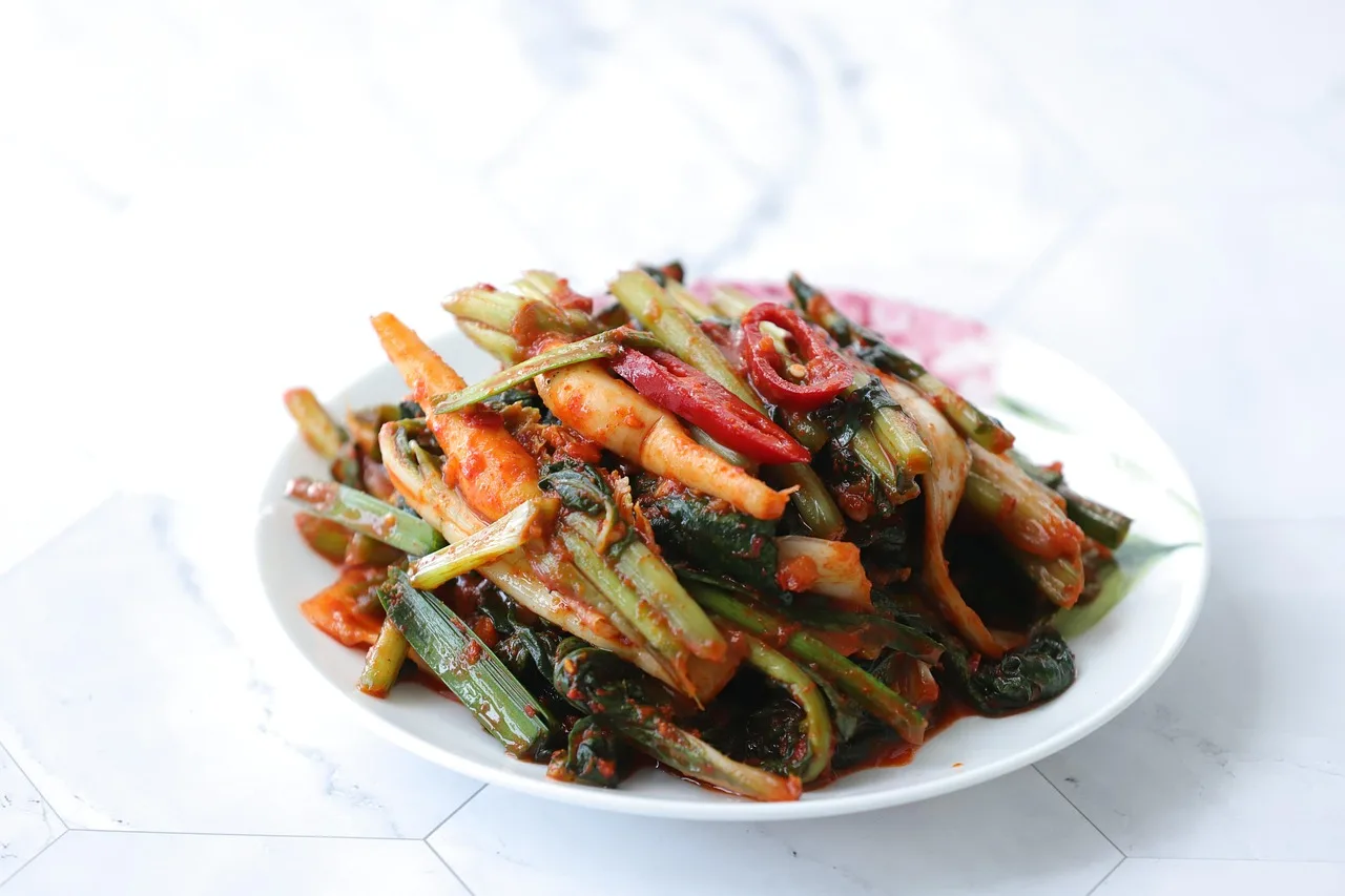 kimchi, green onion, white kimchi, bachelor kimchi, korean, food, meal, cuisine, kimchi, kimchi, kimchi, kimchi, kimchi. Vegetable ferment ideas options: flavors and cautions